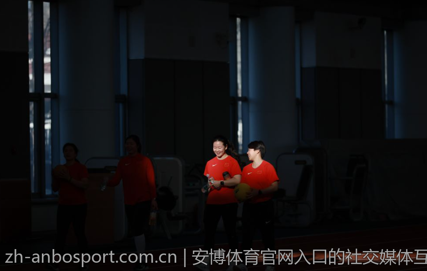 安博体育官网入口的社交媒体互动与活动